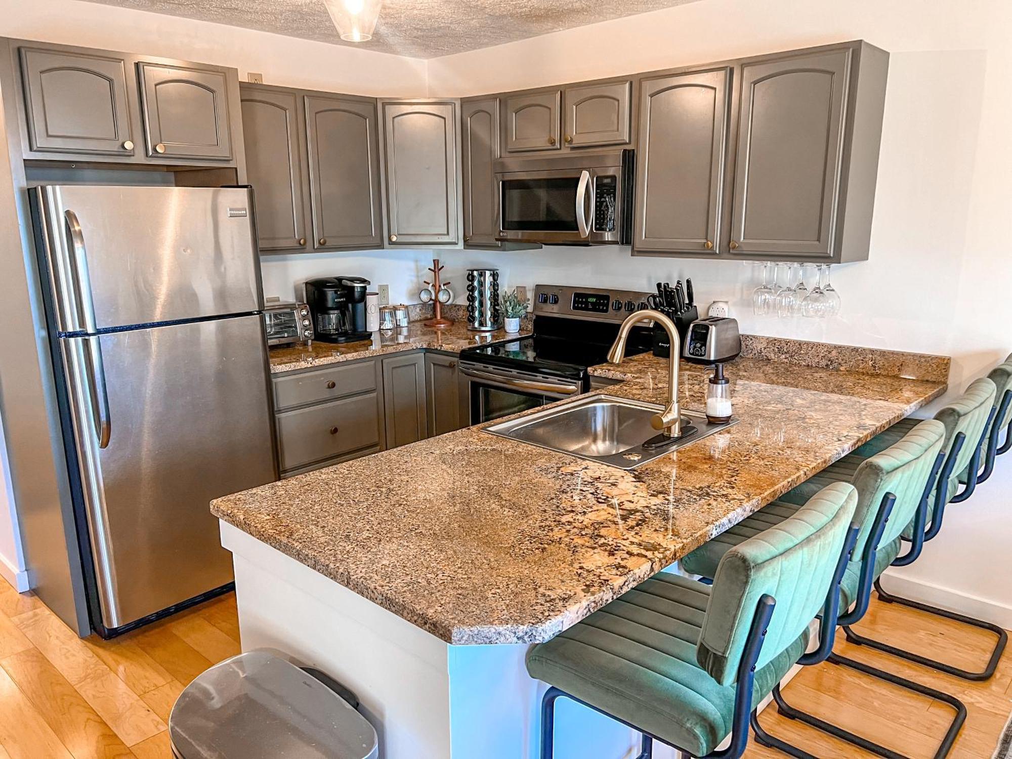 Remodeled Summit Condo At Snowshoe - Modern & Cozy Exterior foto
